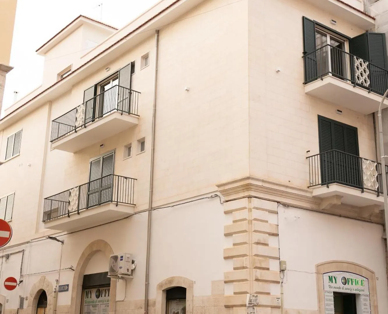 Dimora Amelia Luxury Apartments Bitonto 0*,  Italy